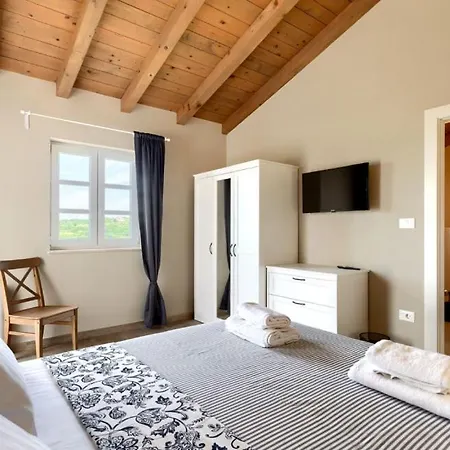 ヴィラ Beautiful Casa Garden Contesses In Momjan ブイェ