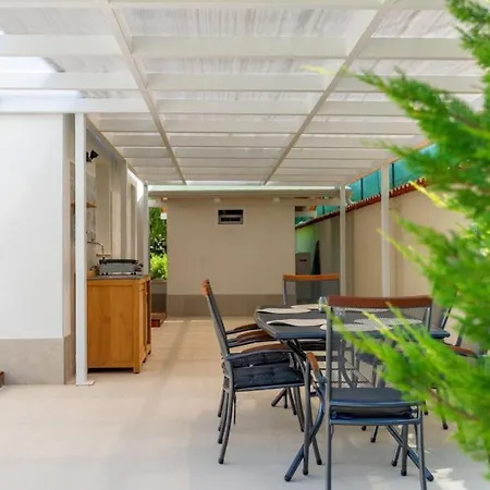 ヴィラ Beautiful Casa Garden Contesses In Momjan