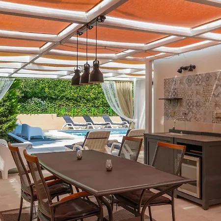 Beautiful Casa Garden Contesses In Momjan