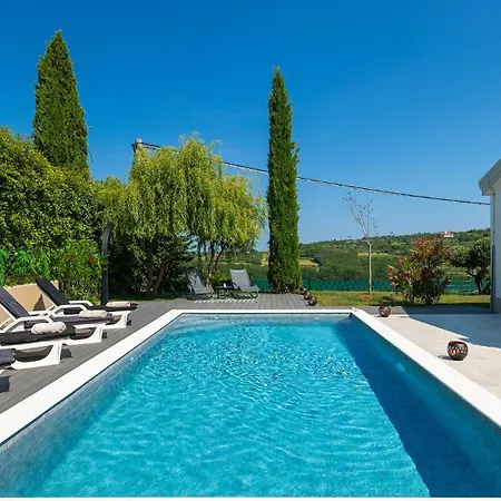 Beautiful Casa Garden Contesses In Momjan Villa Buje