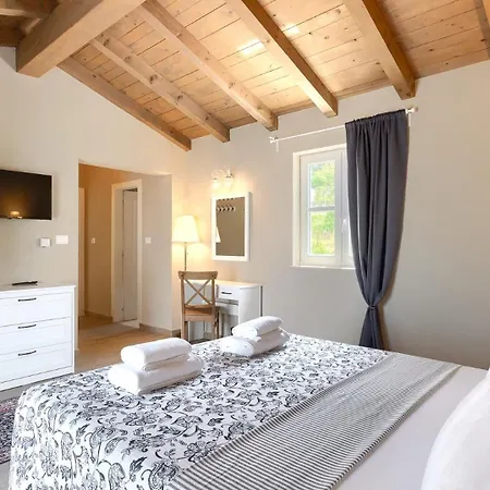 Beautiful Casa Garden Contesses In Momjan Villa Buje
