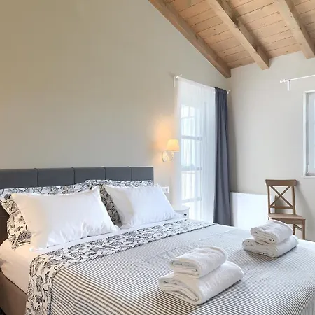 Вилла Beautiful Casa Garden Contesses In Momjan Буйе